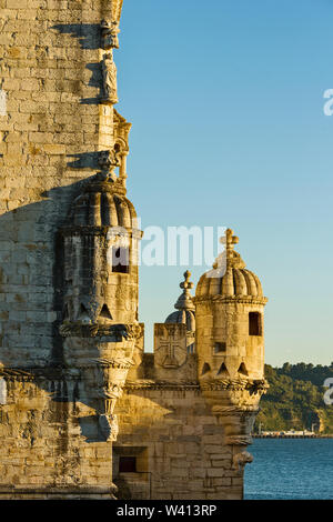 La tour de Belém à la banque du Tage est depuis 1983, site du patrimoine mondial de l'UNESCO à Lisbonne, Portugal Banque D'Images