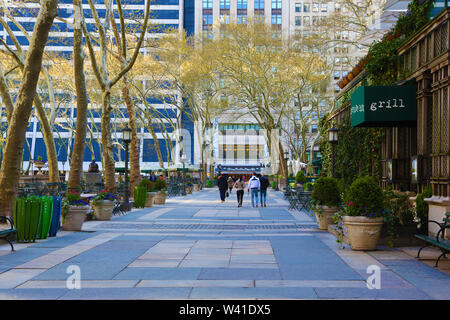 Raccourcissement de Bryant Park à Manhattan Banque D'Images