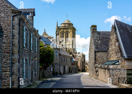 À l'église Saint Ronan Locronan étiqueté Les Plus Beaux Villages de France, département du Finistère, Bretagne, France Banque D'Images