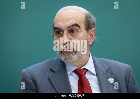 Bologne, Italie. Le 26 novembre 2018. José Graziano da Silva, ancien directeur général de la FAO, assiste à une conférence de presse au cours de sa visite à FICO Eataly Banque D'Images