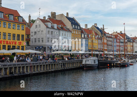 Copenhague, Danemark - 24 juin 2018 : le canal de Nyhavn à Copenhague, le Danemark Banque D'Images