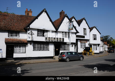 Le George Hotel, Dorchester on Thames, Oxfordshire. La construction sur le George a commencé en 1495. C'est un bel édifice médiéval et a été un coaching Banque D'Images