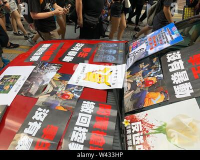 Hong Kong - 16 juin 2019 : 2 millions de manifestants qui s'opposent à un projet de loi sur l'extradition controversée qui peut inclure la Chine. depuis le 9 juin, à Hong Kong les gens continuent à protester contre la loi d'extradition. Banque D'Images