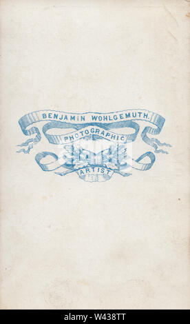 La publicité de l'époque victorienne 1879/1880 Carte de visite (CDV) montrant l'illustration et la calligraphie de Benjamin Wohlgemuth, photographe d'Art de Glasgow, Ecosse. Banque D'Images