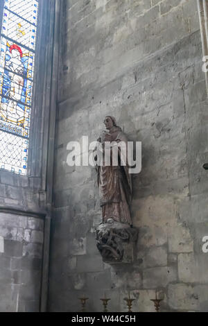 Intérieur de 4e siècle Cathédrale de Nôtre-dame de Rouen à Rouen, Normandie, France Banque D'Images