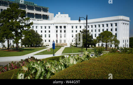 L'impressionnant bâtiment, site Lurleen B. Wallace, état de l'Alabama dans les bureaux du gouvernement dans la capitale de l'Etat de Montgomery, AL Banque D'Images