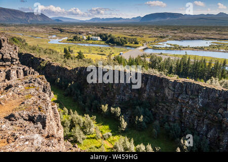 Vallée de Thingvellir - Islande. Le joint de l'Eurasie et l'Amérique du Nord les plaques tectoniques. Banque D'Images