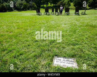 Les jurés, l'art d'installation, sur la lutte pour la liberté, l'égalité des droits et de l'état de droit, Runnymede, Surrey, Angleterre, RU, FR. Banque D'Images