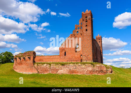 Ruines du château teutonique gothique dans Radzyn Chelminski, Pologne, Europe Banque D'Images