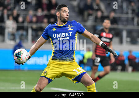 Bankwest Stadium, Sydney, Australie. 20 juillet, 2019. Match de football amical international, Western Sydney Wanderers FC contre Leeds United ; Kiko Casilla de Leeds United distribue la balle à sa défense : l'action de Crédit Plus Sport/Alamy Live News Banque D'Images