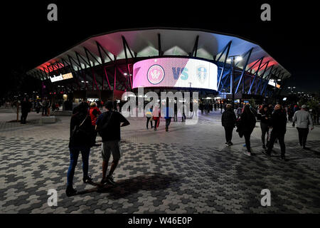 Bankwest Stadium, Sydney, Australie. 20 juillet, 2019. Match de football amical international, Western Sydney Wanderers FC contre Leeds United ; fans arrivent pour le jeu à la nouvelle Action Crédit : Stade Bankwest Plus Sport/Alamy Live News Banque D'Images