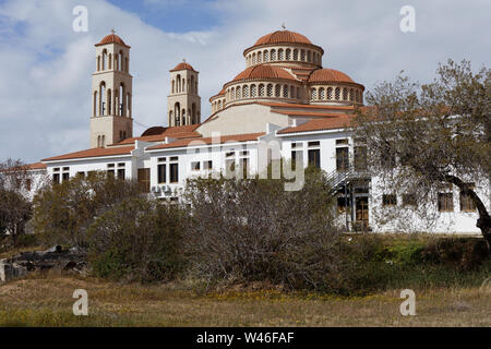 Église d'Agioi Anargyroi à Paphos, Chypre. Cette église orthodoxe grecque est l'une des plus grandes à Paphos Banque D'Images