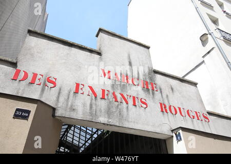 Marche des enfants Rouges porte d'entrée du marché Paris France Banque D'Images