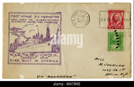 Après la mer, les USA - 10 août 1932 : l'enveloppe historique : couvrir avec cachet premier voyage S.S. Manhattan et deux timbres-poste Pulaski Général Banque D'Images