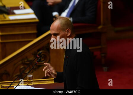 Athènes, Grèce. 20 juillet, 2019. Yanis Varoufakis, chef de Mera 25 lors de son discours au parlement. Credit : Dimitrios Karvountzis/Pacific Press/Alamy Live News Banque D'Images