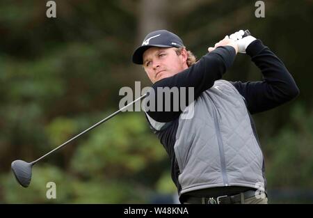 England's Eddie Pepperell tees au large de la 5e journée pendant quatre du championnat ouvert en 2019 au Club de golf Royal Portrush. Banque D'Images