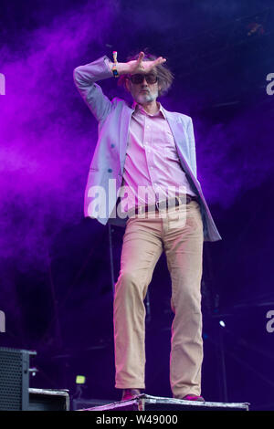 Jarvis Cocker fonctionne à Bluedot samedi soir.(20 Juillet 2019) qui aura lieu du 18 au 21 juillet à l'Observatoire Jodrell Bank, Cheshire UK. Banque D'Images