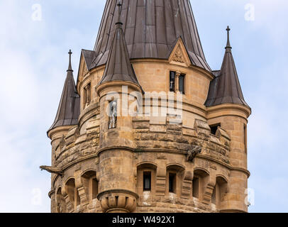 MOSZNA, Pologne - 16 juillet 2019 : Les détails de l'Moszna château dans le sud-ouest de la Pologne, le château est l'un des plus beaux châteaux du monde fr Banque D'Images