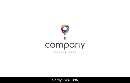 Logo couleur Vecteur sur lequel l'image abstraite de la montgolfière en tant qu'icône GPS. Illustration de Vecteur