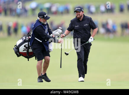 La République d'Irlande Shane Lowry sur la 1ère lors de la quatrième journée du championnat ouvert en 2019 au Club de golf Royal Portrush. Banque D'Images