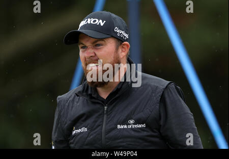 La République d'Irlande Shane Lowry tees au large de la 5e journée pendant quatre du championnat ouvert en 2019 au Club de golf Royal Portrush. Banque D'Images