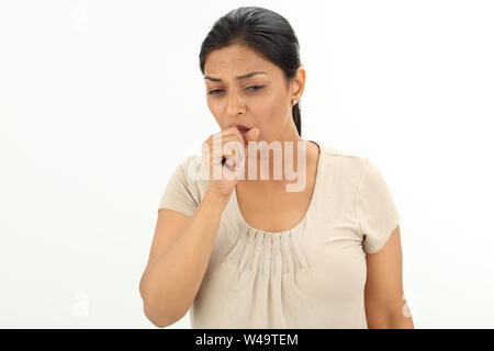 Femme indienne la toux Banque D'Images