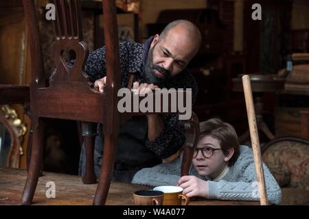 JEFFREY WRIGHT et OAKES FEGLEY dans le chardonneret jaune (2019), réalisé par John Crowley. Credit : WARNER BROS. / Album Banque D'Images