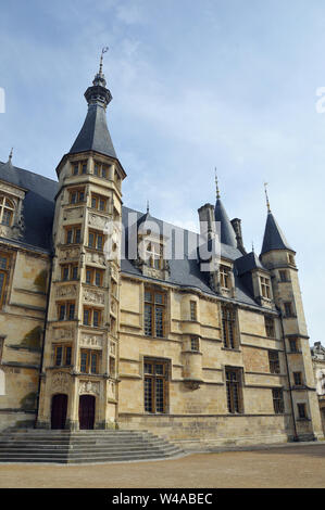 Palais Ducal de Nevers, Palais ducal de Nevers, Nevers, France, Europe Banque D'Images