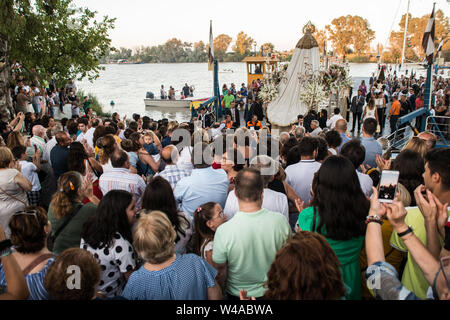 Procession de la Virgen del Carmen, Coria del Rio, Andalousie, Juillet 2019 Banque D'Images