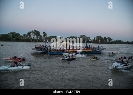 Procession de la Virgen del Carmen, Coria del Rio, Andalousie, Juillet 2019 Banque D'Images