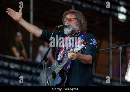 Région de Tver, en Russie. Juillet 20th, 2019. Boris Grebenshchikov, leader du groupe rock Akvarium, fonctionne à l'air libre Nashestvie 2019 Festival de musique rock, près du village de Bolchoyé Zavidovo Banque D'Images