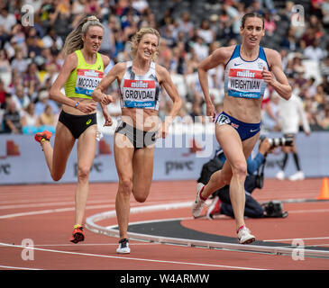 Londres, Royaume-Uni. 21 juillet 2019. Eilish McColgan de Grande-Bretagne, Karoline Grovdal de Norvège et Laura Weightman de Grande-bretagne en action dans du 5 000 m féminin lors de la deuxième journée de l'IAAF Jeux Anniversaire Muller Diamond League événement au stade de Londres le 21 juillet 2019 à Londres, en Angleterre. Gary Mitchell/ Alamy Live News Banque D'Images