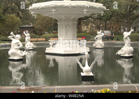 Forsyth Park fontaine centrale à Savannah, GA, États-Unis d'Amérique Banque D'Images