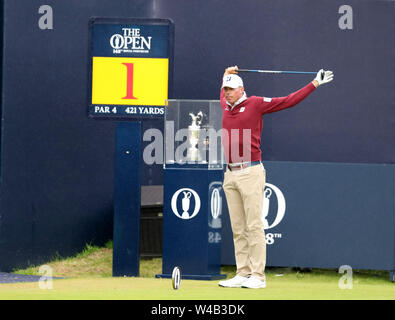 Royal Portrush, UK. 21 juillet, 2019. Le 148e Open Golf Championship, Royal Portrush, dernier jour ; Matt Kuchar (USA) s'étire avant de lancer sa série d'Action Crédit : Plus de Sports/Alamy Live News Banque D'Images