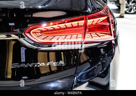 Bruxelles, Belgique, Jan 2019 : Hyundai Santa Fe 4WD à Bruxelles Salon de l'automobile, quatrième génération, TM, SUV produit par Hyundai Motor Company Banque D'Images