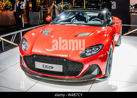 Bruxelles, Belgique, Jan 2019 red Aston Martin DBS, Bruxelles Salon de l'automobile, voitures de rêve, en super grand tourer fabriqués par Aston Martin Banque D'Images