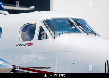 Singapour - 3 Février, 2018 : Détail de Beechcraft King Air 350i sur l'affichage lors de l'exposition Singapore Airshow Changi Centre à Singapour. Banque D'Images