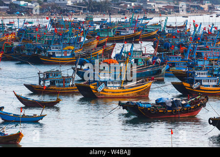 Bateaux de pêche au Vietnam Banque D'Images