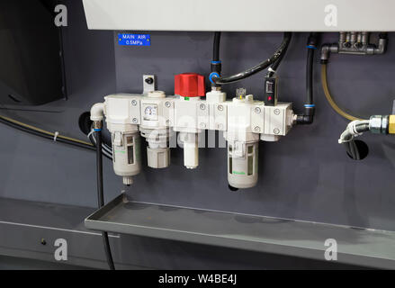 Filtre régulateur lubrificateur d'air, de veiller à la qualité de l'air machine CNC 3 , PC , 3 pièces Banque D'Images
