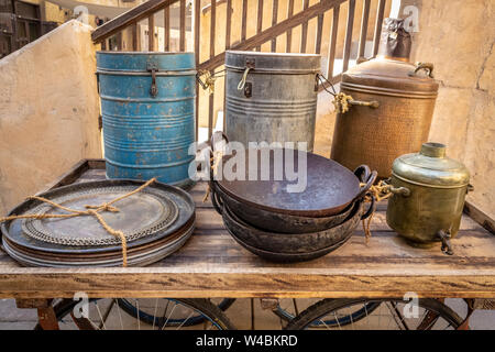 Vieux jouets arabe comme une exposition historique. Banque D'Images