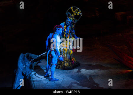 Photo de performance Cirque Du Soleil's Toruk sur la soirée d'ouverture à Manchester à la Manchester Arena comprend : Performance Où : Manchester, Royaume-Uni Quand : 20 Juin 2019 Crédit : Graham Finney/WENN Banque D'Images