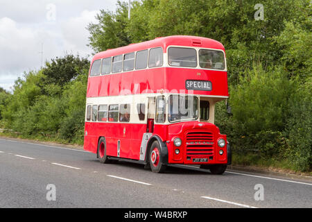 Festival de Fleetwood Tramway Transport - DIMANCHE DE LA FOI 2019 217F bus Leyland véhicules anciens et voitures participer à la classic car show dans le Lancashire, Royaume-Uni Banque D'Images