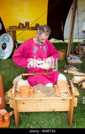 Heysham, Lancashire. 21 juillet 2019. Le Festival Viking fantastique avec une histoire vivante campement, parade, de reconstitution, exposition d'armes, cr Banque D'Images