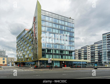 Nouvel hôtel Radisson rouge dans la rue Finnieston Quay Tunnel à Glasgow en Écosse Banque D'Images