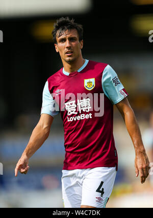 Du Burnley Jack Cork durant la pré-saison match amical à Vale Park, Stoke-on-Trent. Banque D'Images