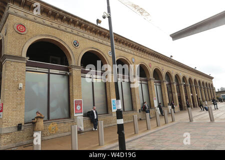 La gare principale de Cambridge Cambridge Road Station Banque D'Images