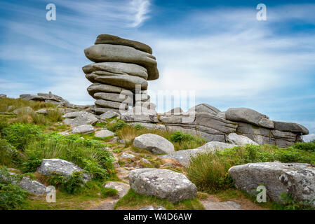 Le Cheesewring est un granit tor près de larbins Cornwall situé sur le flanc est de Bodmin Moor sur Stowe's Hill. Le Cheesewring lui-même est le re Banque D'Images