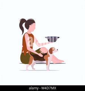 Pauvre femme avec chien assis sur le plancher beggar girl holding hat mendier de l'argent sans emploi sans-abri concept chômage fond blanc Longueur totale Illustration de Vecteur