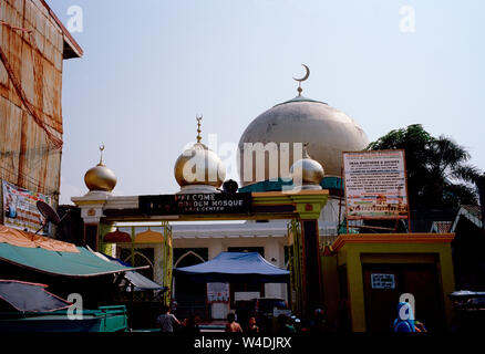 Mosquée d'or de Manille et centre culturel à Manille à Luzon Manille aux Philippines en Asie du Sud-Est Extrême-Orient Banque D'Images