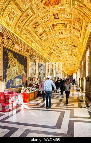 Galerie de cartes dans le musée du Vatican. Cité du Vatican, État de la Cité du Vatican. Banque D'Images